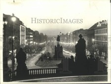 1978 Press Photo View of Wenceslas Square in Prague, Czechoslovakia - noc25166 picture
