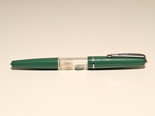 VINTAGE NOS SMALL RARE COLLECTIBLE GREEN CHINA CHINESSE FOUNTAIN PEN 