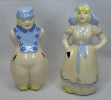 Vintage Shawnee Pottery Dutch Boy & Girl Bud Vase Pair 6