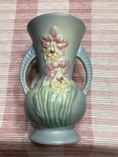 Hull Pottery Vintage Double Handled Vase in the Orchid Pattern #301 Size 4.75