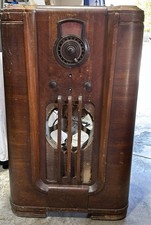 PHILCO 37-10 Standing Console Radio “1937” W/ Tubes picture