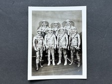 1961-1962 NASA Project Mercury 7 Astronauts in Spacesuits 4 x 5 Publicity Photo picture