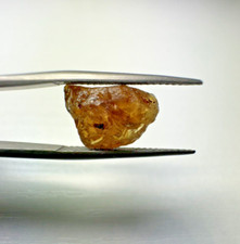 Sapphire Intense Gold Yellow clean  faceting rough gemstone Tanzania 7.38 carats picture