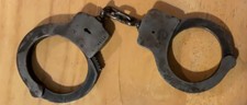 ANTIQUE  PEERLESS HANDCUFF CO, SPRINGFIELD ,MASS PATENTED 1915-1925 ,NO KEY picture