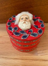 Artisan SANTA  HANDCRAFTED Mott Miniature Original Trinket Box Painted  1983 picture