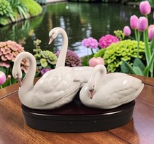 Large Lladro Elegant Trio #6591 Porcelain Swan Figurine Thick Wood Base Retired picture