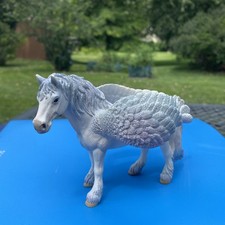 Retired Schleich Pegasus Bayala 2009 Flying Horse Mare #70423 Glitter picture