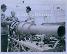 1958 UC Radiation Lab LIVERMORE CA Fred Shon Supervisor  Press Photo picture