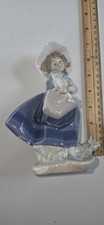 Lladro Heritage 5222 Pretty Pickings Girl Basket Flowers Figurine 1983  picture