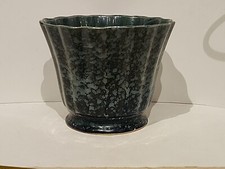 Vintage Brush 175-7 Ceramic Pottery / Planter 7in Wide X 5.5in Tall  4.6in Base picture