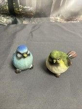 2 Small Birds Home Decor Shelf Sitters Resin Bird Decor Bird Figurines picture