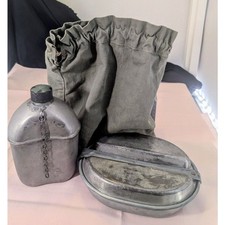 Original WW2 US Military Army Canteen, Mess Kit & Camo Bag - Volrath 1942 picture