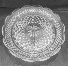 Anchor Hocking Wexford Serving Dish Scallop Edge 3 Section Relish Tray Plate EC picture