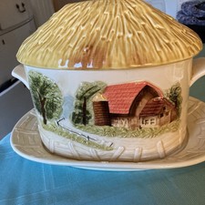VINTAGE MARKS & ROSENFELD THATCHED ROOF BARN SOUP TUREEN LID & UNDERPLATE EUC picture