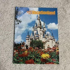 Vintage 1974-75 Disney Vacationland Magazine Fall Winter Cinderella Castle WDW picture