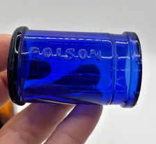 WYETH POISON COBALT BLUE ROUND MEDICINE Cup Cap BOTTLE picture