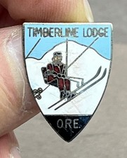 Vintage Timberline Lodge Oregon Skiing Pinback Resort Ski Lift 7/8