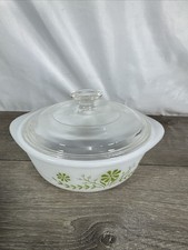 Glasbake Casserole Green Daisy Milk Glass Round Baking Dish J2600 1 1/2q W/ Lid picture