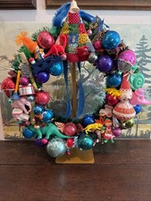 Vintage Christmas Ornament toy wreath picture