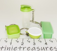 Tupperware keychain Set 4 Green Quick shake Baseline Blossom tinietreasures picture