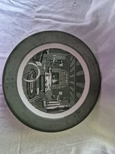 Royal China Colonial Homestead Green Ceramic Transferware Collector Plate 10