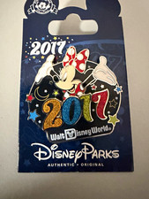 Disney Parks Authentic 2017 Minnie Mouse Dated Year Glitter Pin WDW New On Card picture