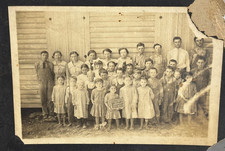 5x7 Cabinet Card Photo 1913 MONTANA grade SCHOOL Class Photo NO SHOES Boy Girl picture