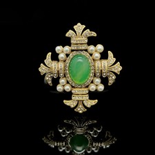 Royal Circle Brooch Pin Baroque Style Brooch Pin In 14k Yellow Gold Plated picture