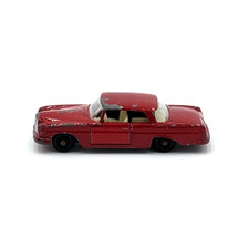 Vintage Matchbox Lesney Mercedes-Benz 220 SE #53 Red Opening Doors Diecast picture