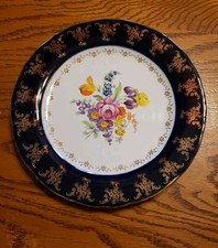 Thun Karlovarsky Porcelain 10.5