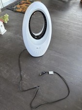 White Live Pure Model LP1800FAPA Electric Oscillating Fan w Washable Filter picture