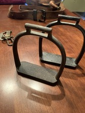 Original Civil War Pair Cast Brass M-1833 Artillery Stirrups…Rare picture