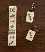 Vtg 1950’s Mahjong Bone Gambling Amulet Stretch Bracelet Matching Earrings picture