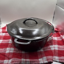 Vintage  #8 Cast Iron Dutch Oven with Lid w/ Lid & Wire Handle Foster Foundry picture