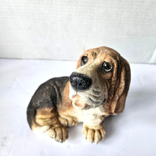 Beautiful Vintage Classic Critters 1984 Bassett Hound Figurine, Very Good Cond. picture