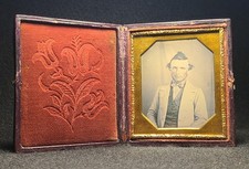 1/6 Plate Well Dressed Suntanned Gentlemen Daguerreotype, Full Floral Case picture