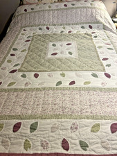 Vintage Pfaltzgraff Naturewood Sage Green Quilt  82 x 82 inches. picture