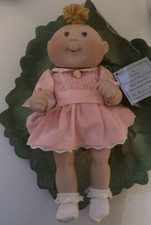 Vintage CPK Danbury Mint 10”Porcelain Doll 1999 w/Cabbage Leaf Signed Grey Eyes picture