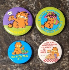 Vintage 1978 GARFIELD Comics - by JIM DAVIS - Pinback Button Lot - SCARCE picture