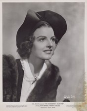 HOLLYWOOD Lilian Bond STYLISH POSE STUNNING PORTRAIT 1930s ORIG PHOTO 135 picture
