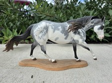 Rare HTF Sarah Rose Reiner Resin Model Horse picture
