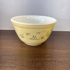Pyrex Shenandoah Vintage 5.5” Glass Bowl picture