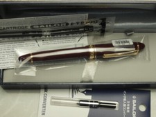 Sailor Profit Standard 21 Maroon 21K M-nib & converter 11-1521-432 Old nib picture