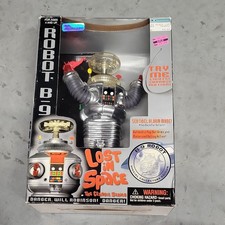 Trendmasters Lost in Space Classic Series Robot B-9 Figure 1997 Vintage picture