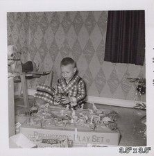 1958 Boy Marx Prehistoric Play Set Dinosaurs Toy Christmas Plastic VINTAGE PHOTO picture