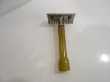 Rare Vintage Federal 3 piece razor 