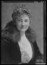Photo:Mrs J H Lancashire Portrait Photograph 1910s Fox Fur Pearl Necklace picture
