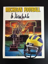 Bo Schembechler Signed 8x10 Photo Michigan Football Coach Autograph  picture