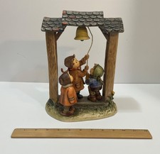 Large 10 1/2 in Let’s Tell The World Sturmlauten Hummel Goebel figure statue picture