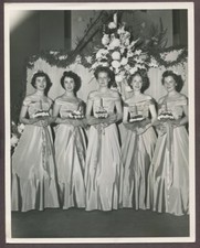 ELIZABETH  TAYLOR Candid 1949 Bridesmaid Photo Jane Powell Beverly Hills Wedding picture